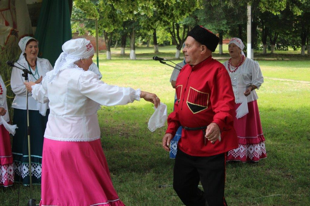 Праздник Троицы отметили в Тбилисском районе